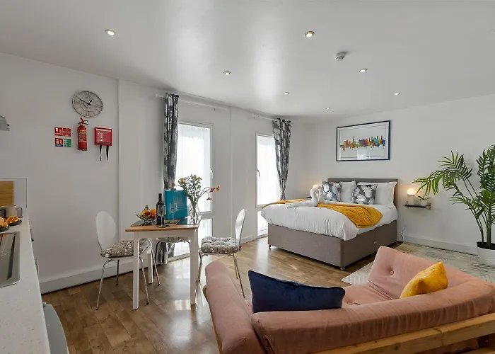 Exeter City Centre Apartments Ashton Apartment