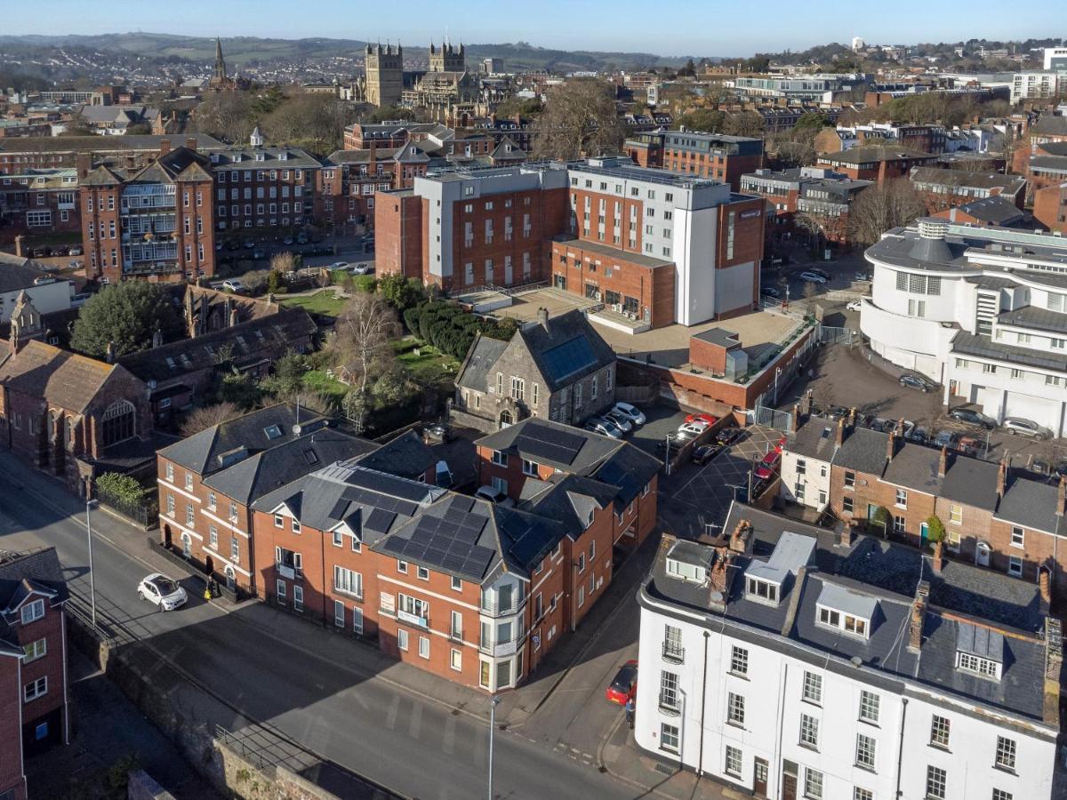 Apartment Centre Ashton Exeter