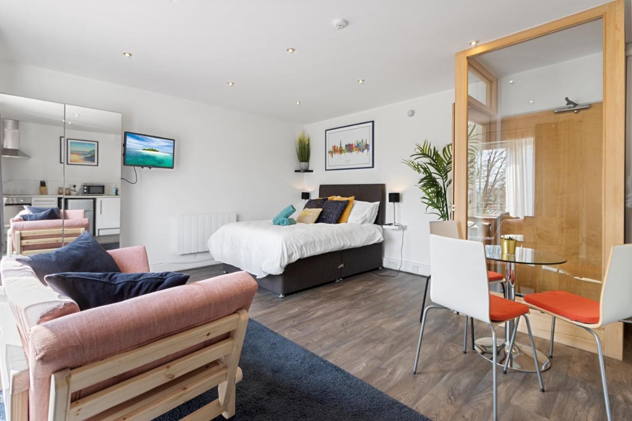 Centre Ashton Apartment